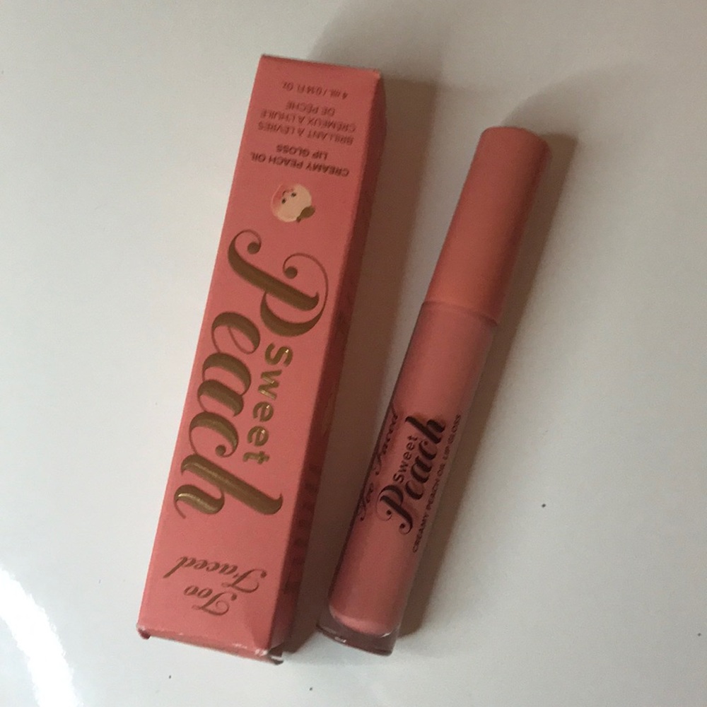 Too Faced Sweet Peach Lip gloss